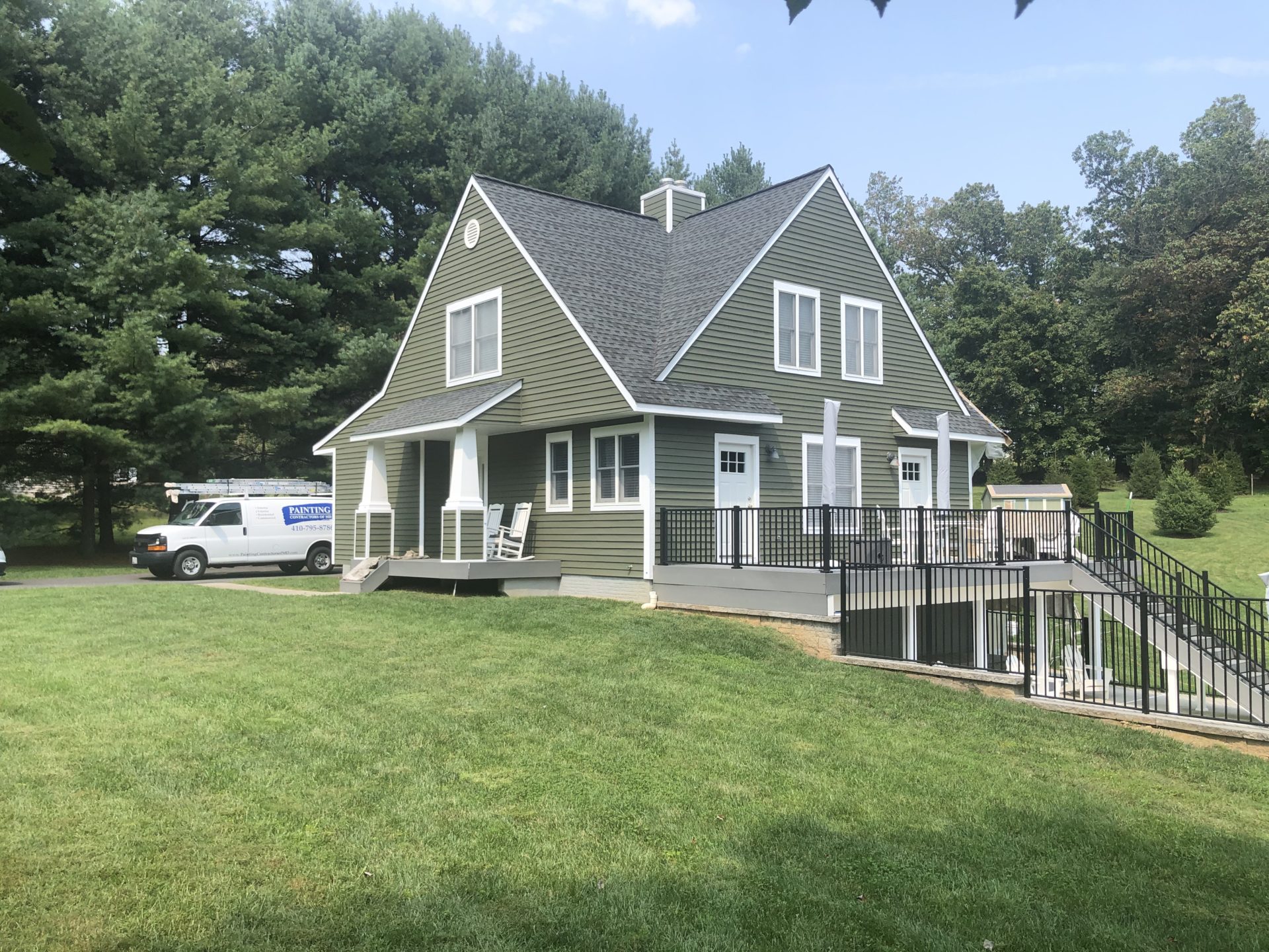 Home in Finksburg, MD with Sherwin Williams 3050 Greenbriar exterior paint